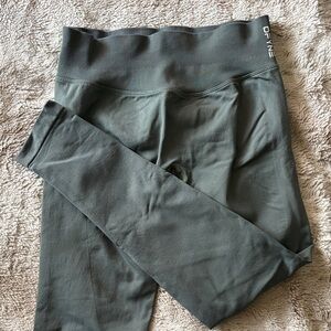 DFYNE Impact Leggings in Pistachio